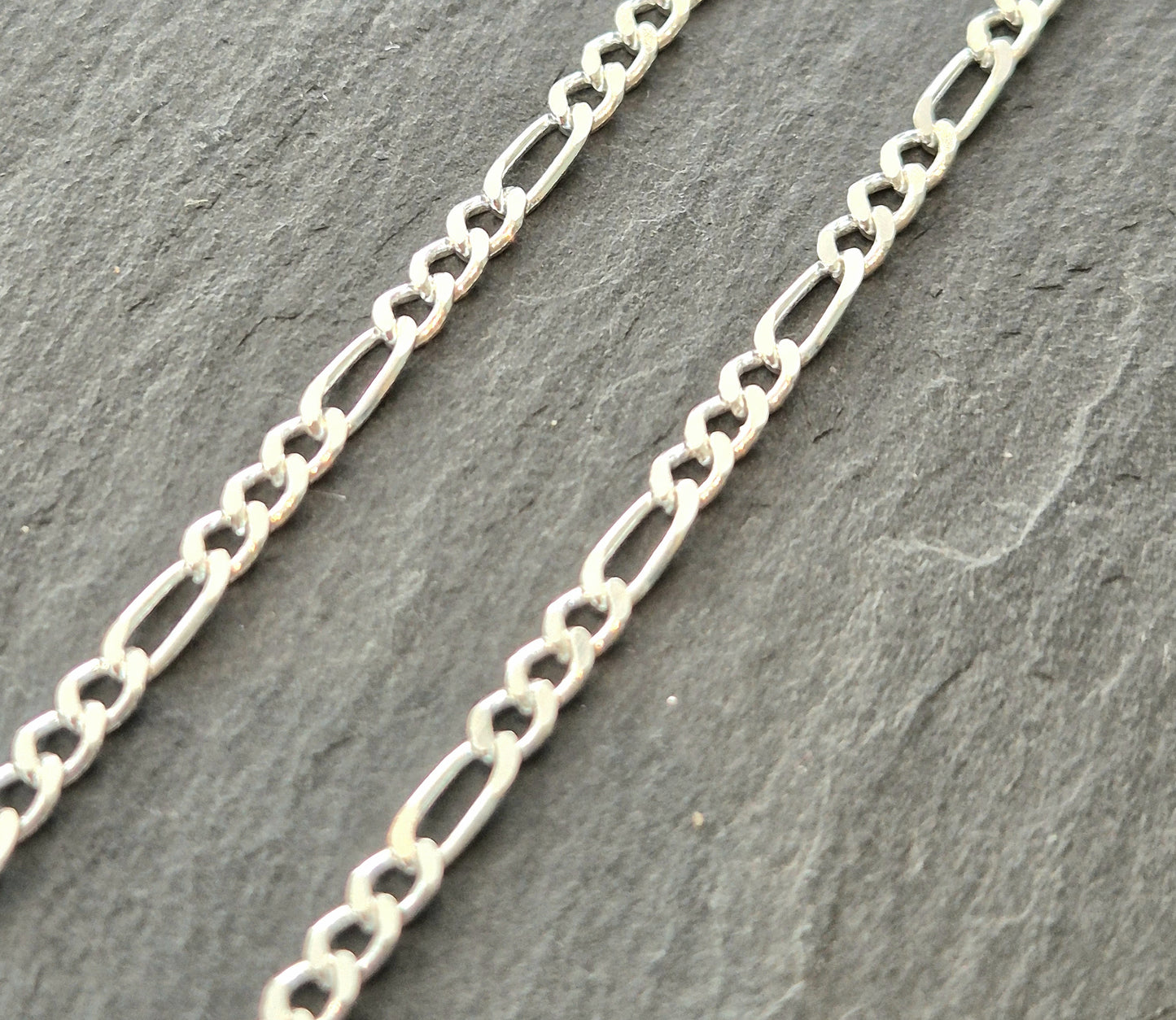 Figaro clink chain (fine)