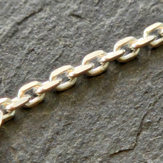 Flat edged cable chain