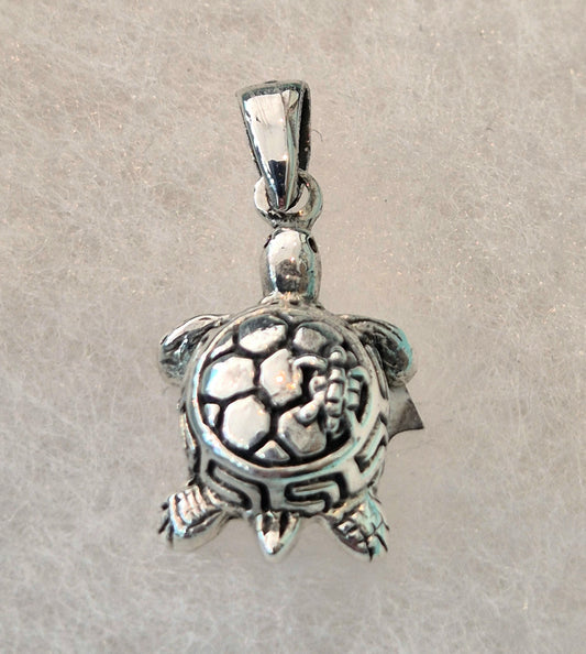 Turtle pendant