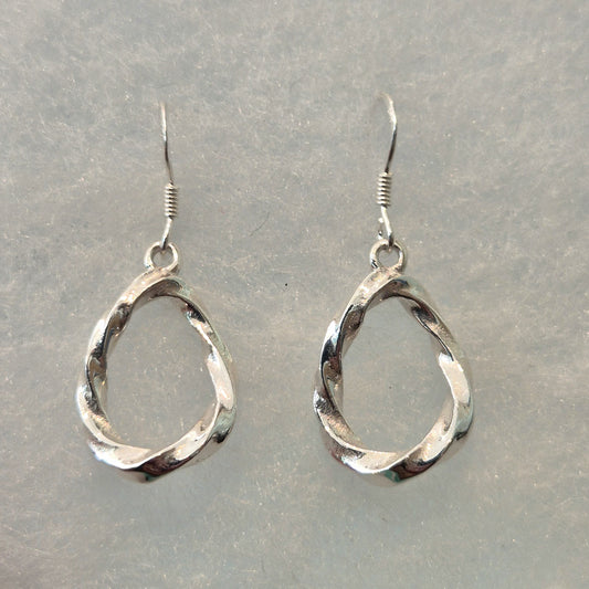 Twist 'n swirl earrings