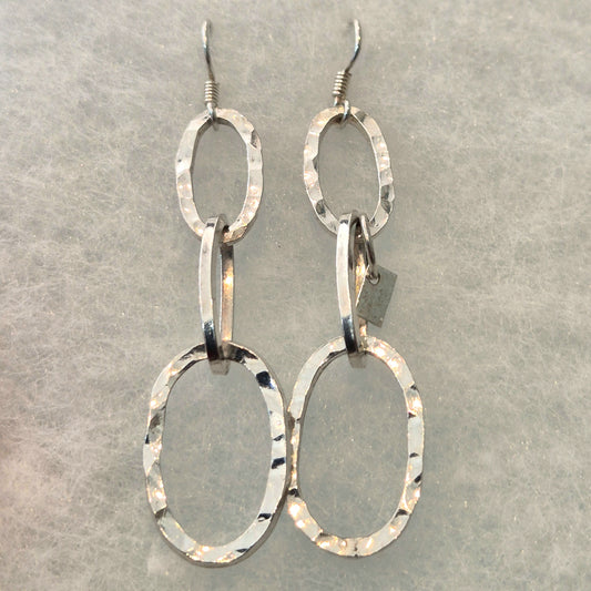 Hammered triple hoop earring