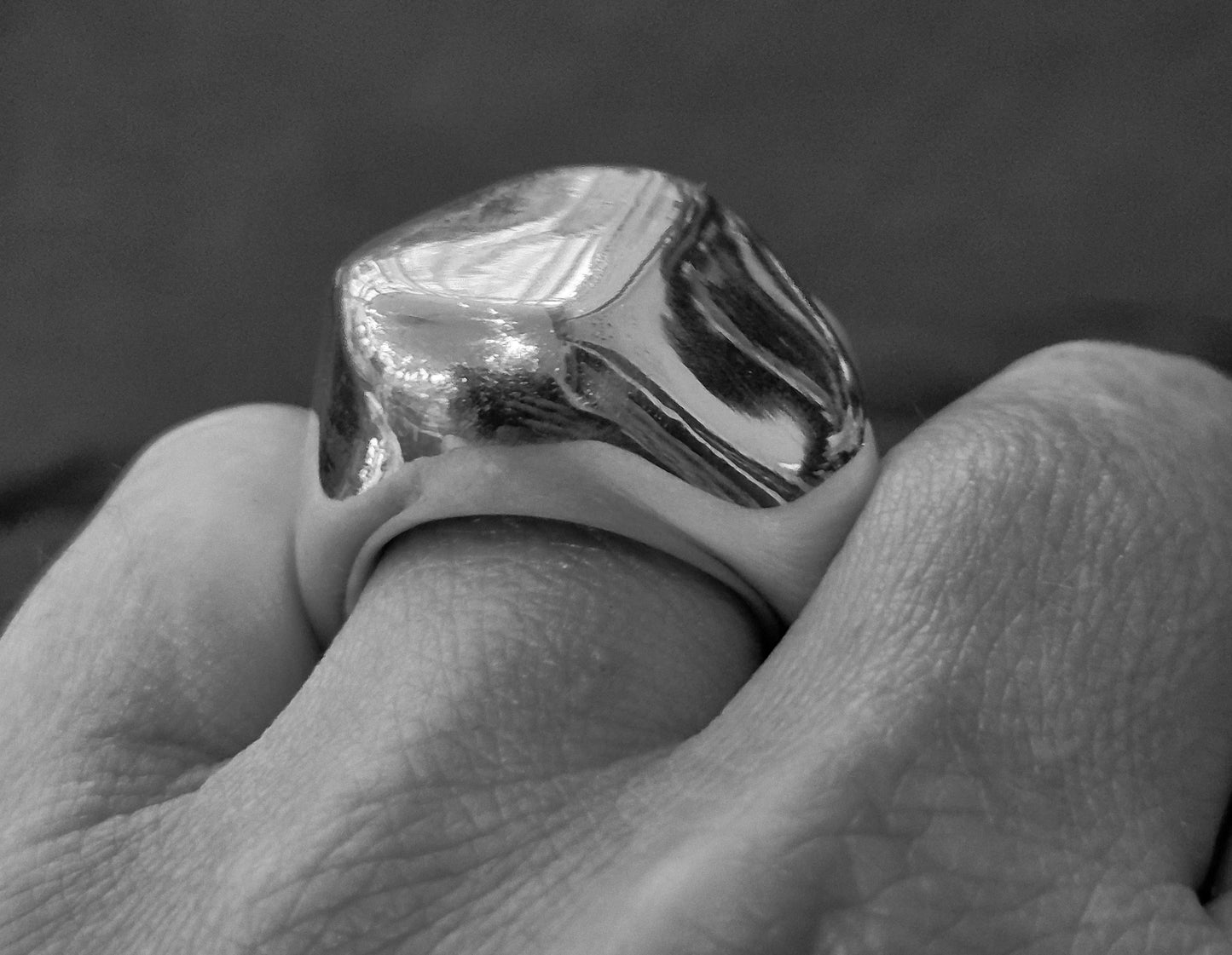 Chunky Offblong ring