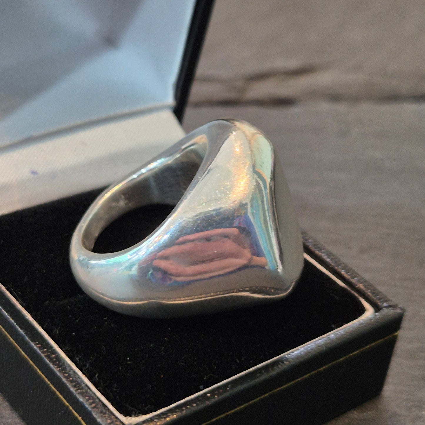 Chunky Offblong ring