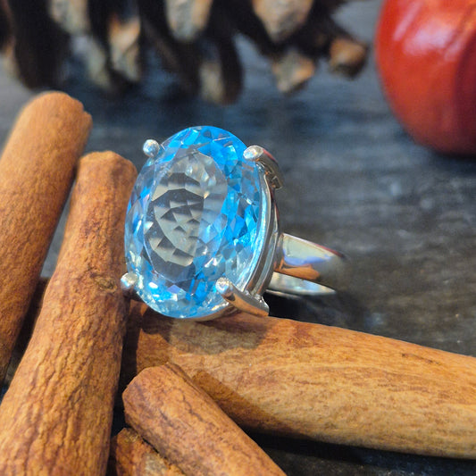 Blue topaz ring